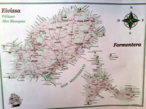 Eine Karte von Ibiza und Formetera, die wir als Tischset bekommen haben