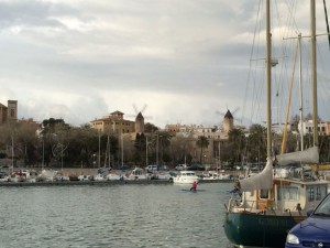 Die Windmühlen am Hafen von Palma